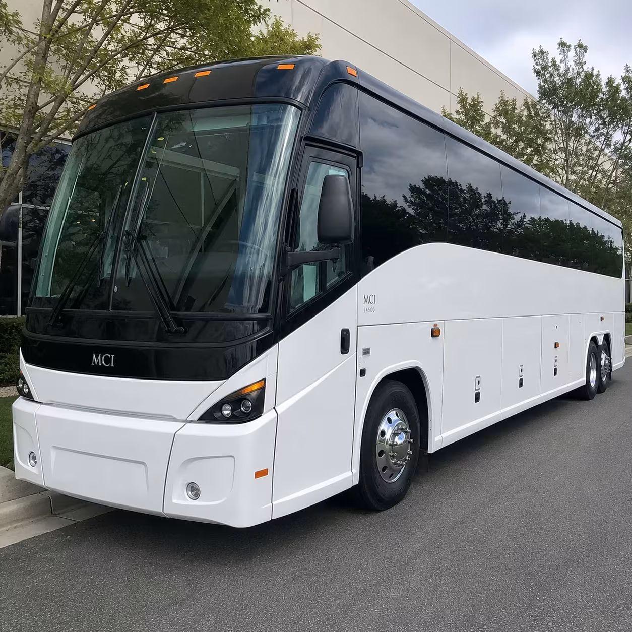 fayetteville to fort smith shuttle buses for government personnel