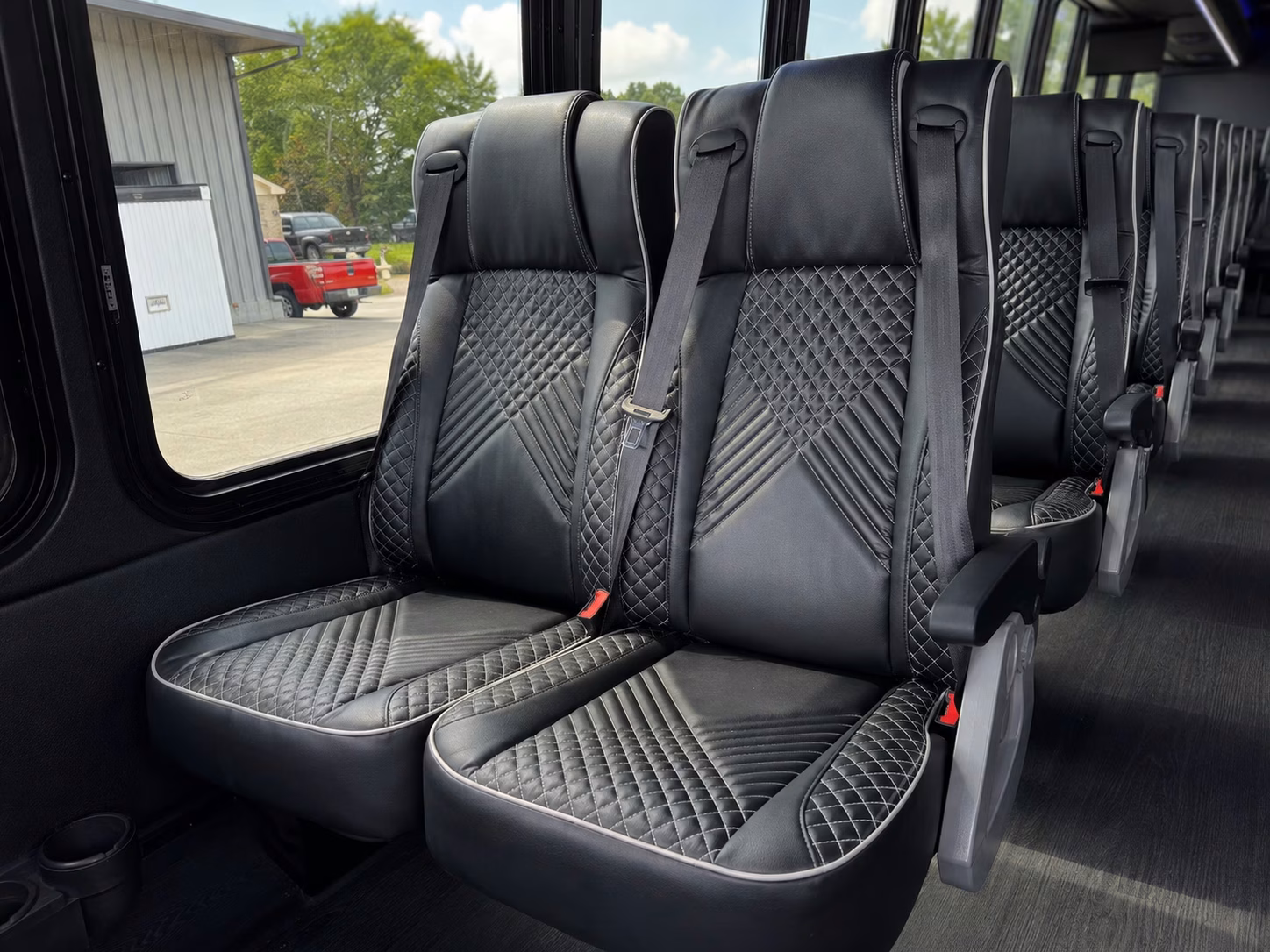 fayetteville wedding guest transportation from xna airport